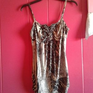 Day Trip top. Great condition!!